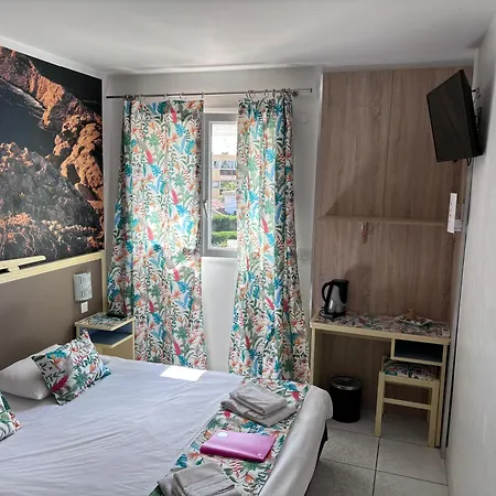 Restaurant De La 酒店