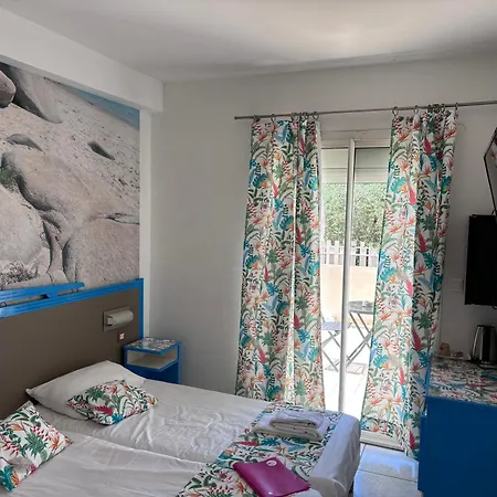 Restaurant De La 酒店