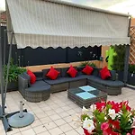 Restaurant De La Hotel 3*