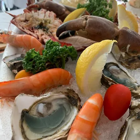 ホテル Restaurant De La 3*