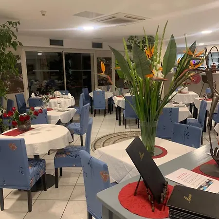 ホテル Restaurant De La