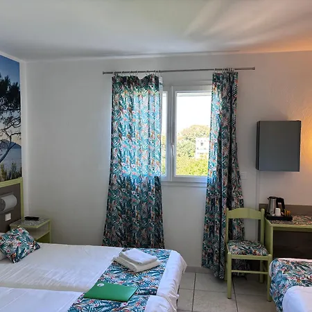 Restaurant De La 3* ゴルフ・ジュアン