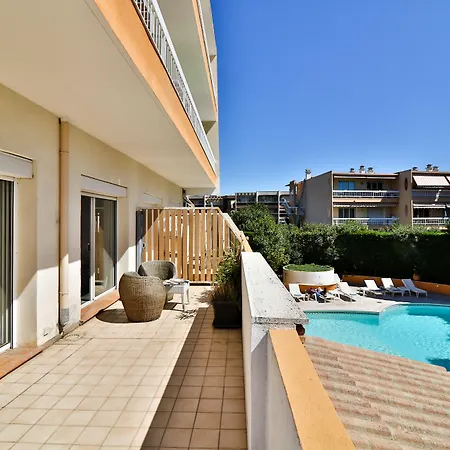 ホテル Restaurant De La ゴルフ・ジュアン