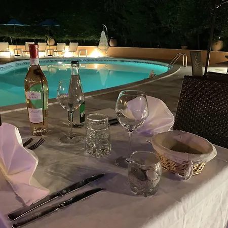 Restaurant De La ゴルフ・ジュアン