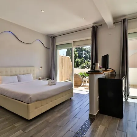 ホテル Restaurant De La 3*