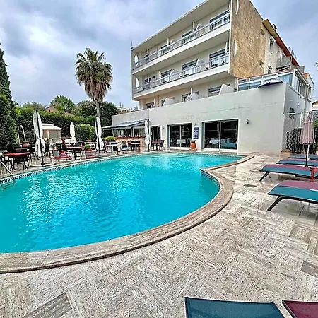 Restaurant De La Golfe-Juan