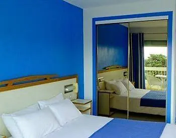 Hotel Restaurant De La 3*