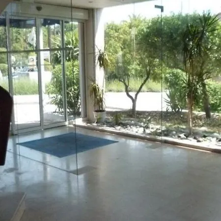 Restaurant De La Hotel